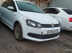 Аренда Volkswagen Polo 2015 в Санкт-Петербурге