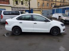 Аренда Volkswagen Polo 2016 в Санкт-Петербурге