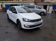 Аренда Volkswagen Polo 2016 в Санкт-Петербурге