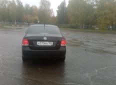 Аренда Volkswagen Polo 2013 в Новосибирске