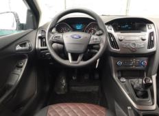 Аренда Ford Focus 2018 в Санкт-Петербурге