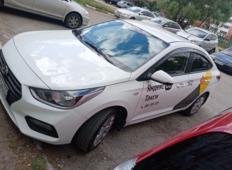 Аренда Hyundai Solaris 2019 в Омске