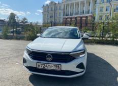 Аренда Volkswagen Polo 2022 в Екатеринбурге