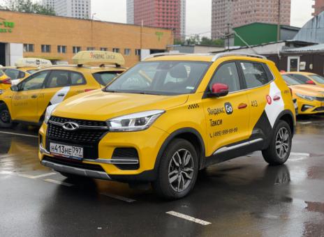 Аренда Chery Tiggo 2 2023 в Москве и области